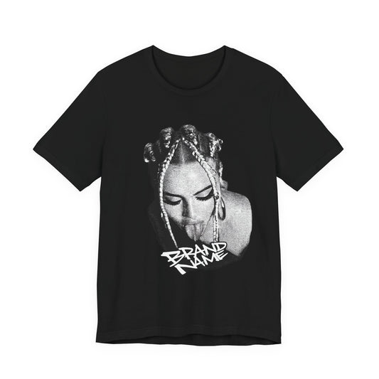 Graphic T-shirt - Vintage portrait of the mysterious girl